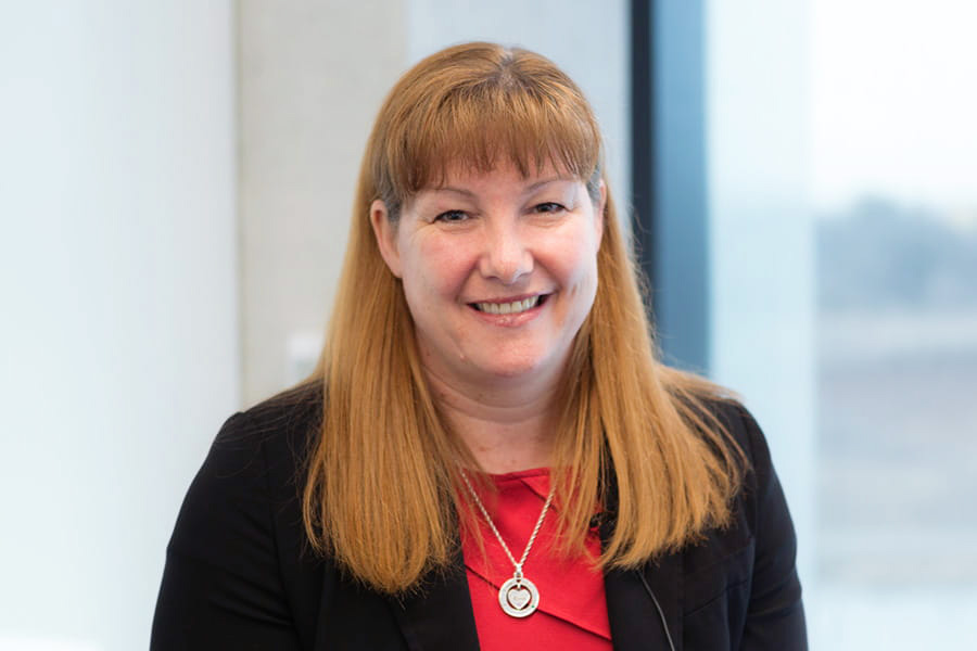 14515_3034_Christina-900×600-Testimonials-1 Christina