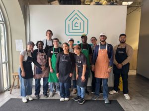 A group of Realtor.com interns volunteering