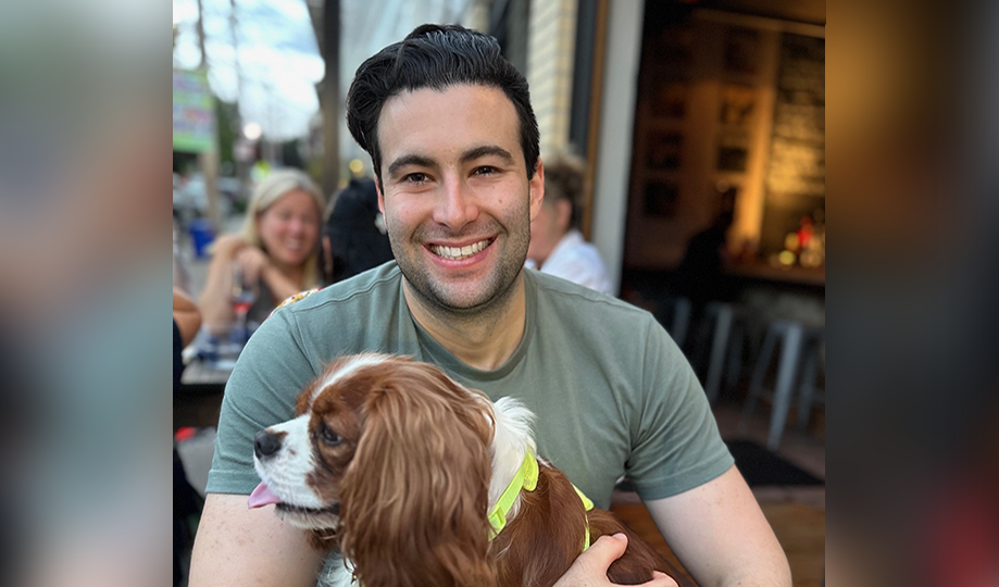 EnterprisesBlog_Header Two women in an office kitchen talking and smiling.