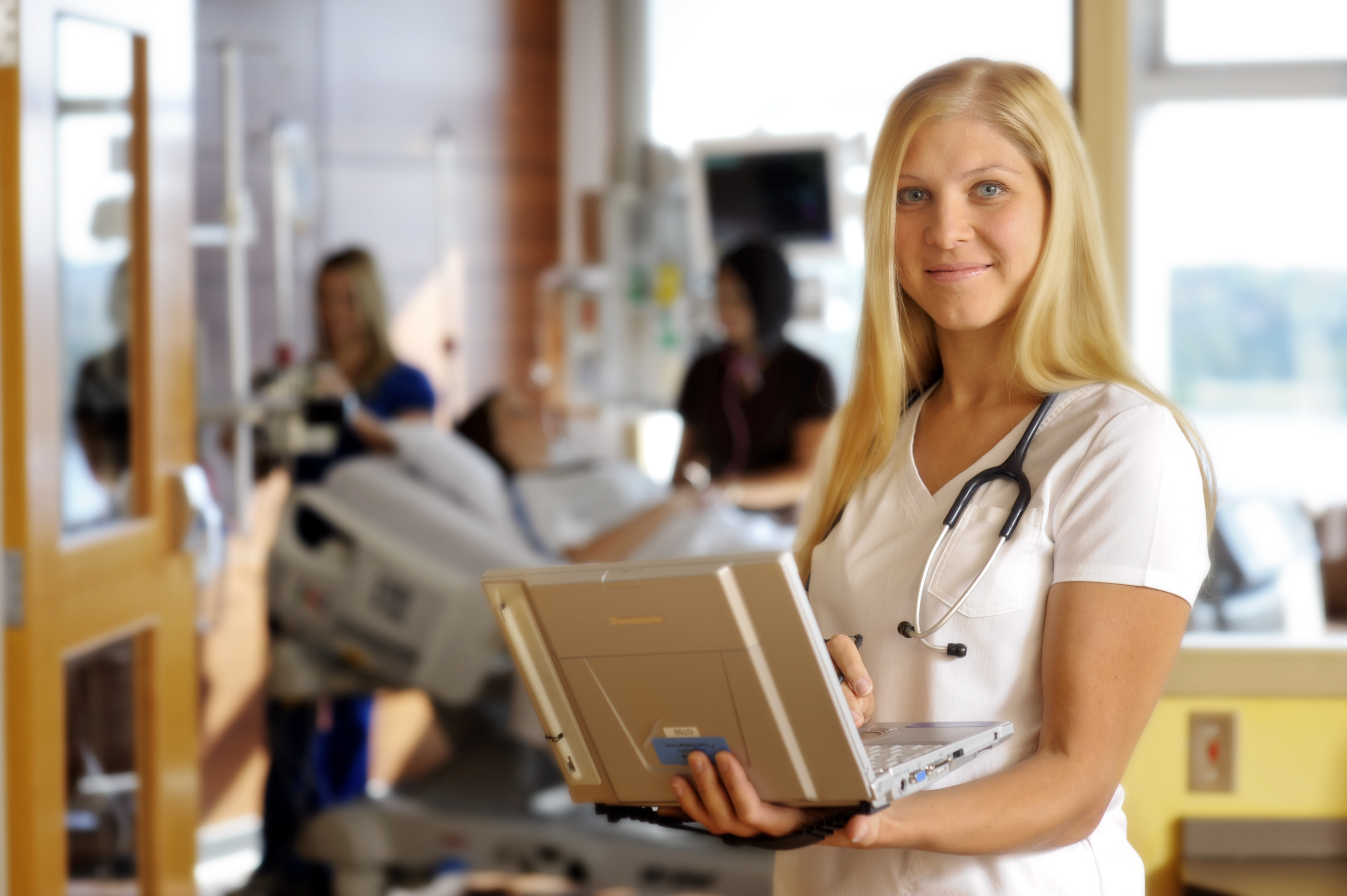 CVICU Nurse Shoot-3103 (1)
