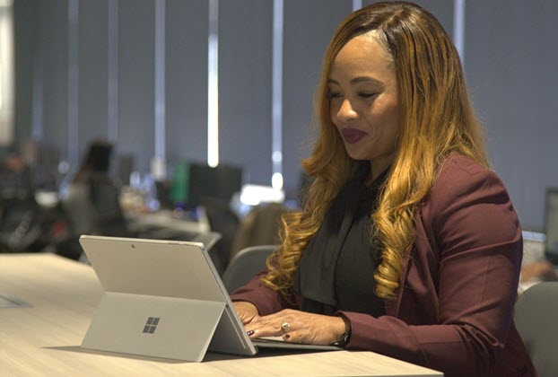 Geraldine Minor, an Auto Club insurance business development manager, began taking business administration courses online through Brandman earlier in 2019 because of the flexibility in scheduling classes and completing coursework at her own pace. (Photo credit: Auto Club)