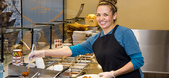 qdoba-cws-restaurantcrew-podright1 qdoba-cws-restaurantcrew-podright